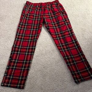 Women Plaid Jogger Trousers in a size medium!